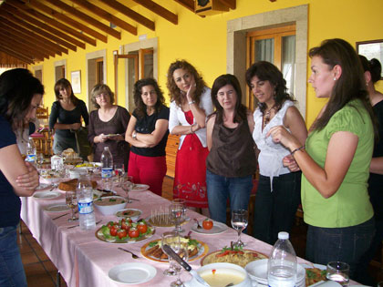 Clausurados los talleres de cocina y refuerzo escolar para niños y mujeres inmigrantes Clausurados los talleres de cocina y refuerzo escolar para niños y mujeres inmigrantes