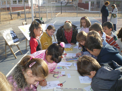 Los ni&ntilde;os migueletes celebran el D&iacute;a de los Derechos de la Infancia con diversas actividades 